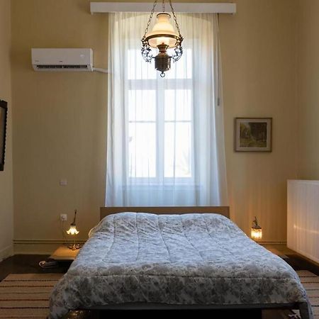 Villa Mora Valisi à Nauplie Extérieur photo