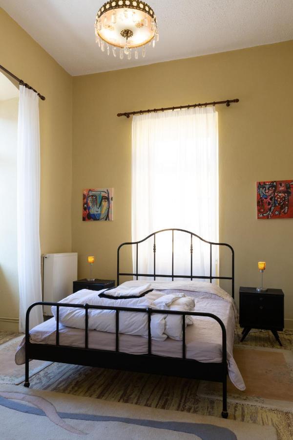 Villa Mora Valisi à Nauplie Extérieur photo