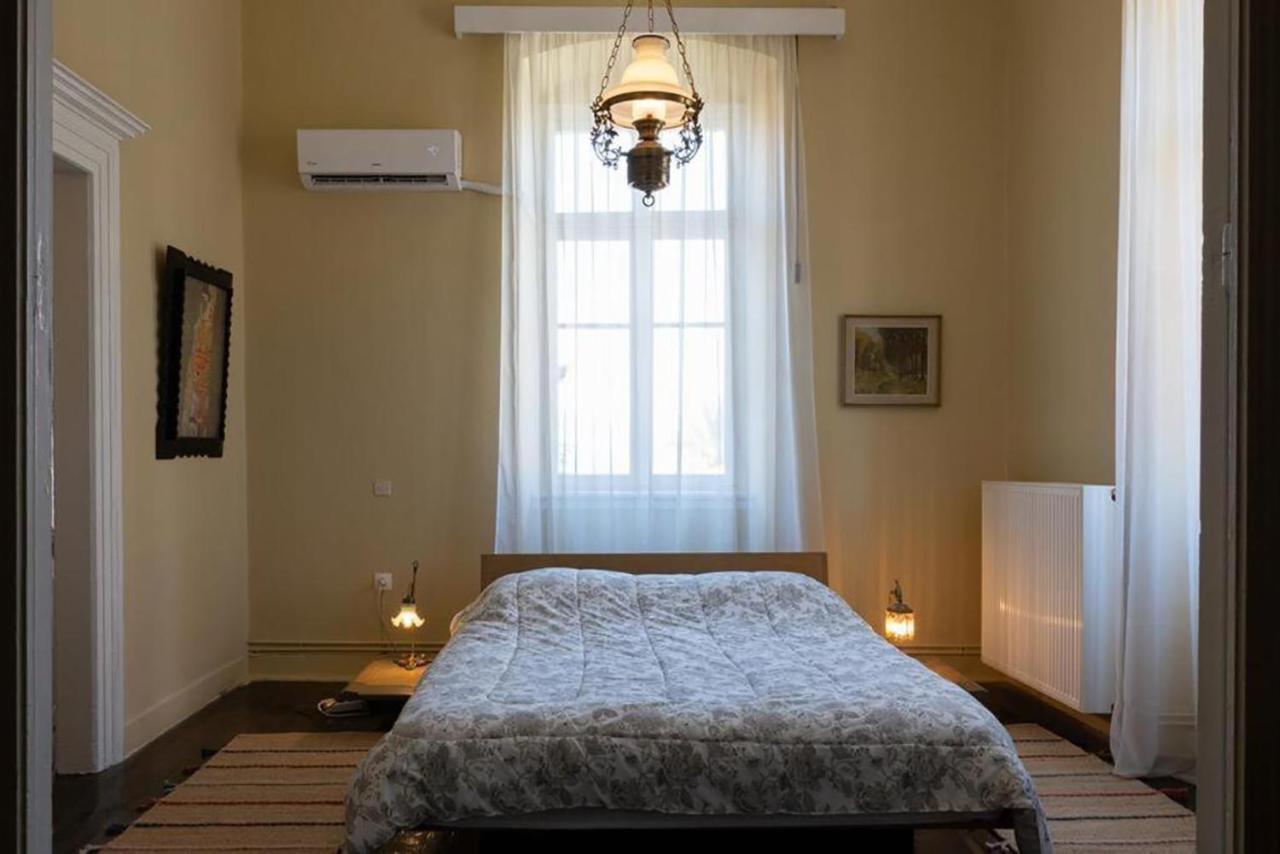 Villa Mora Valisi à Nauplie Extérieur photo